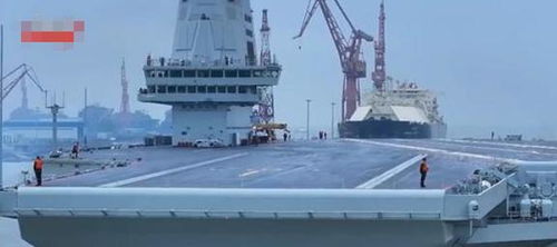 福建艦下水海試，殲-35確認上艦，32面相控陣雷達引領全球